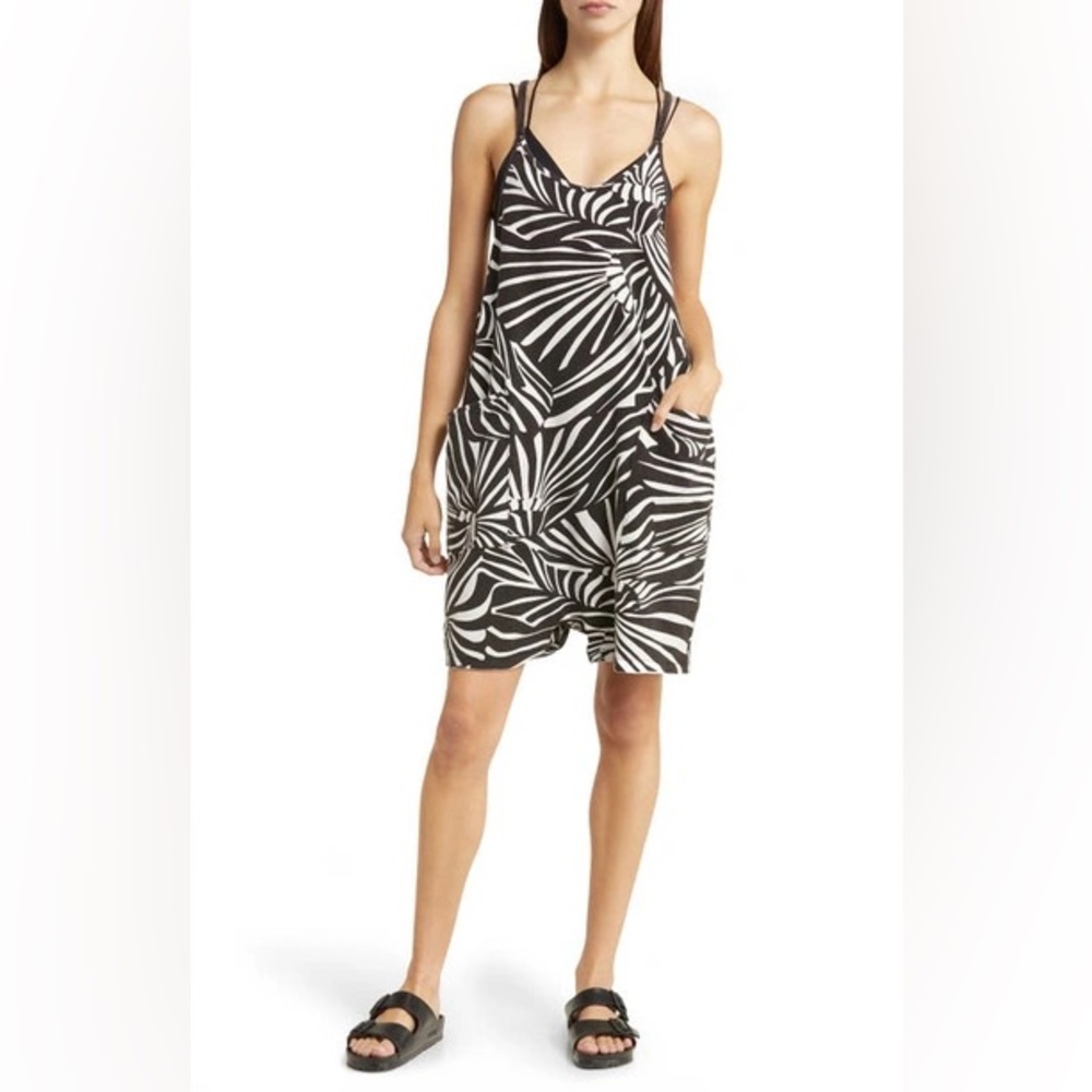 New! FREE PEOPLE Movement Printed Hot Shot Romper in Zebra size XS